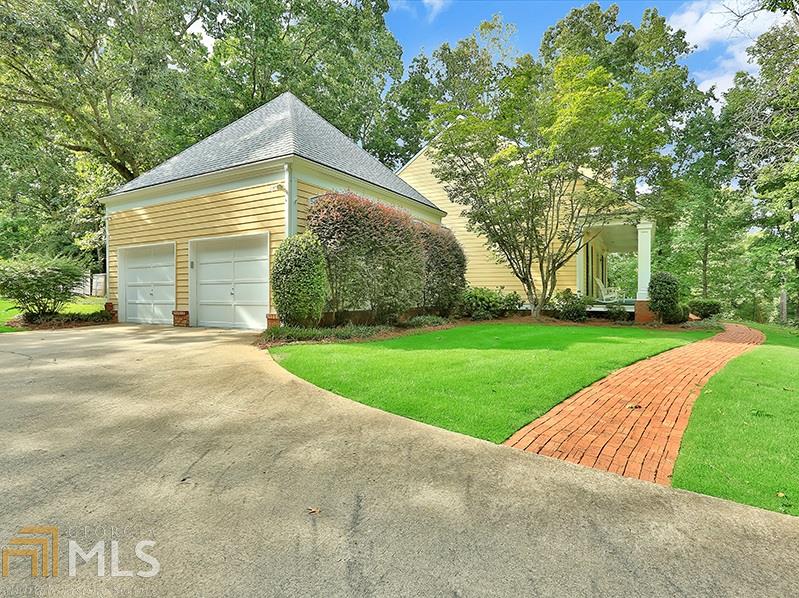 503 Fallside Ct