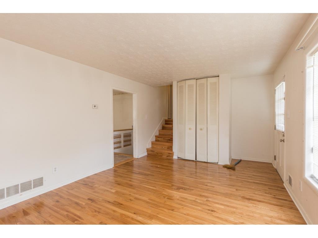 6849 Fielder