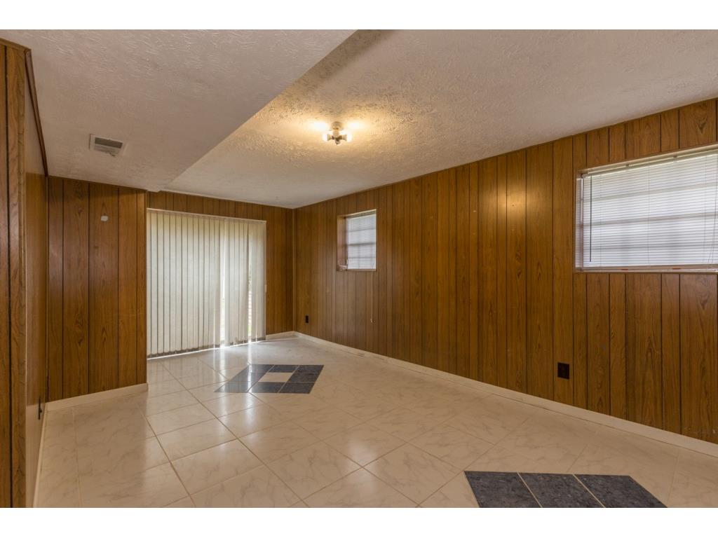 6849 Fielder