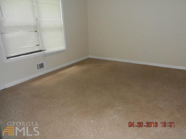6207 Tucker Ln, Union City GA 30291