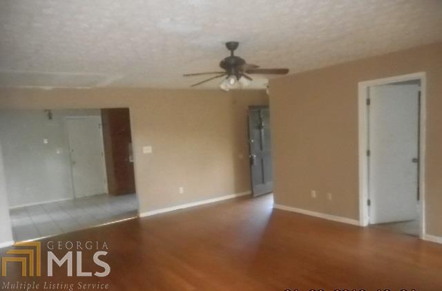 2297 Hammond Ct