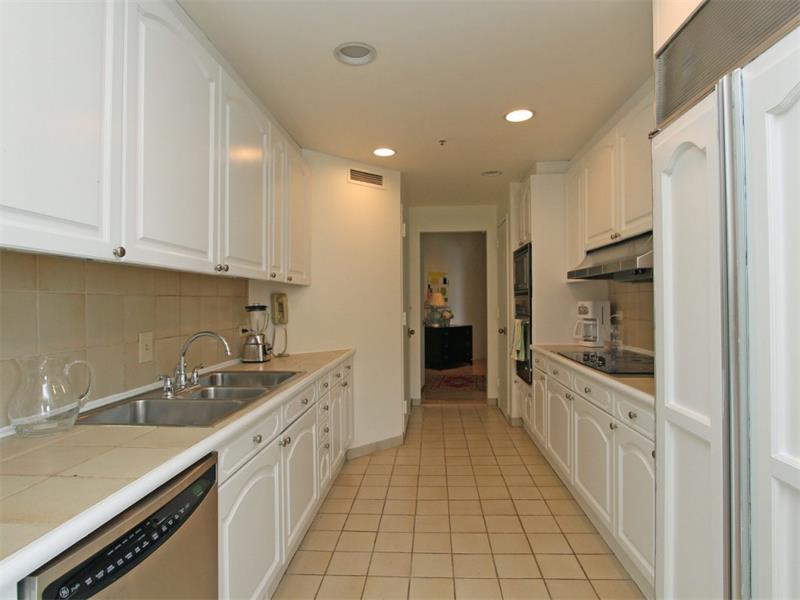 2660 Peachtree Rd NW #13A