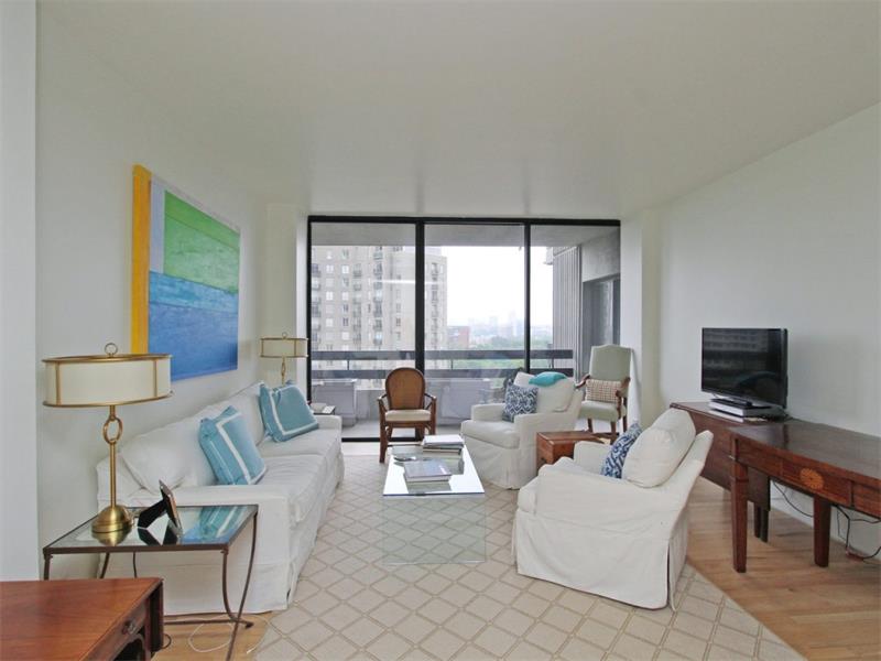 2660 Peachtree Rd NW #13A