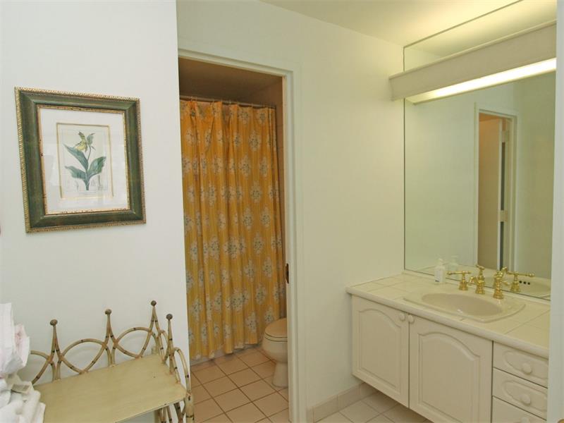 2660 Peachtree Rd NW #13A