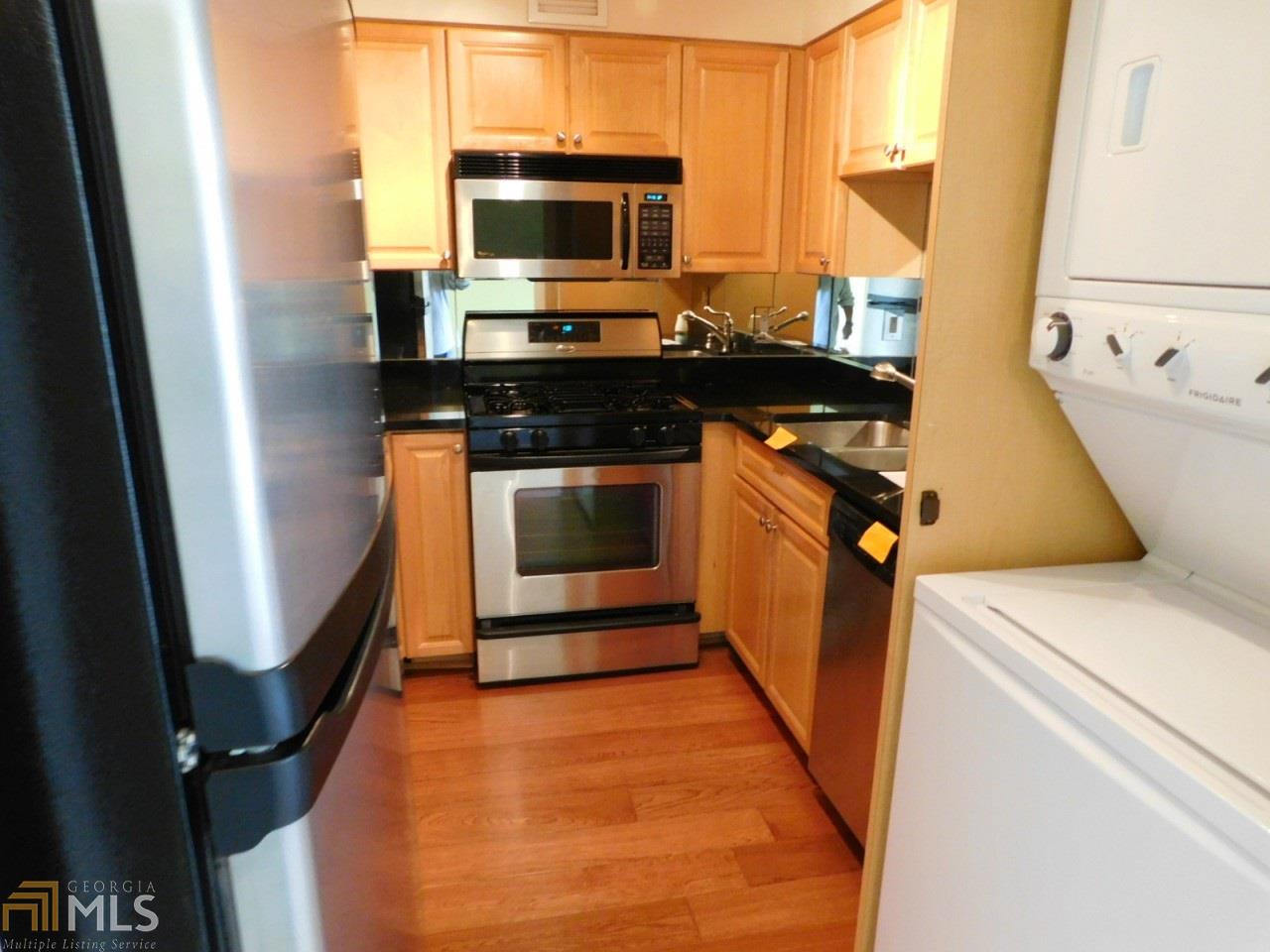 2479 Peachtree Rd #1006