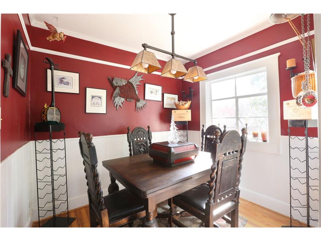 307 Clifton Rd