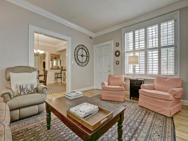 30 Collier Rd NW #10
