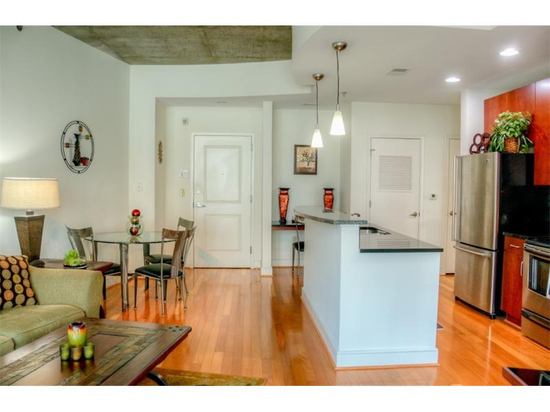 44 Peachtree Pl NW #1030