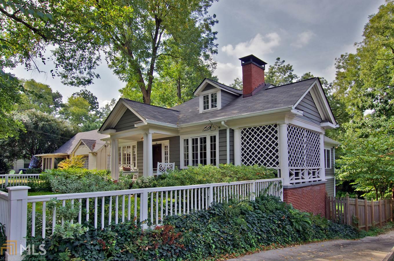36 Standish Ave