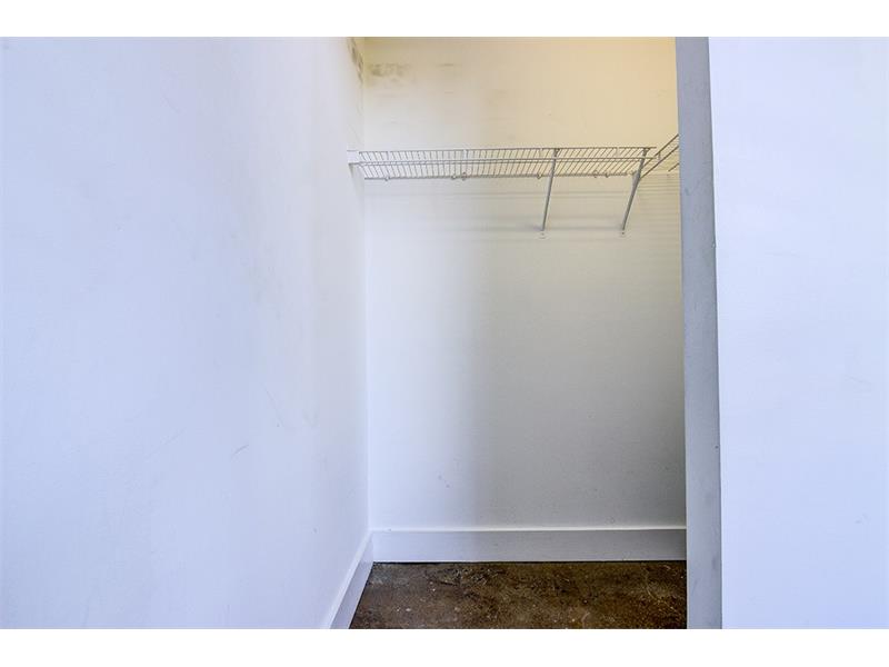 659 Auburn Ave NE #207