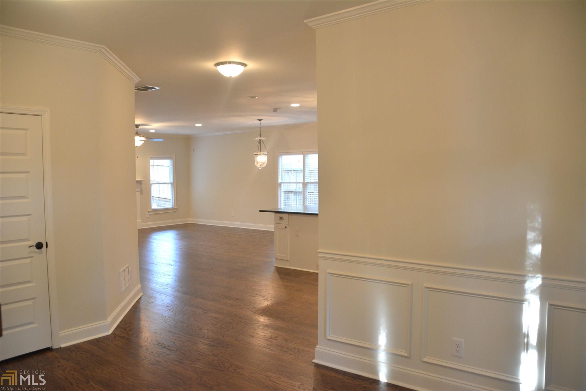 1422 Sargent Ave
