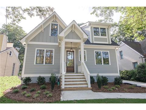 75 E Lake Dr SE