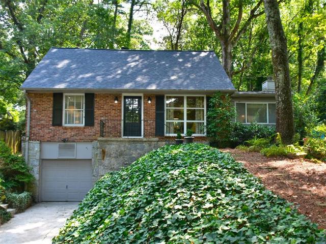 2721 Ridgemore Rd NW