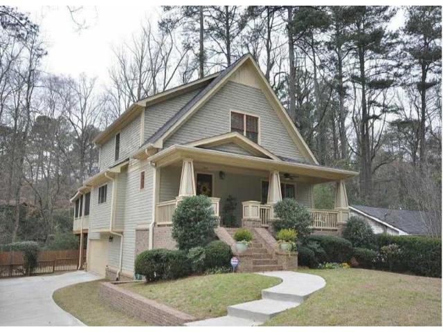 1649 Wayland Cir