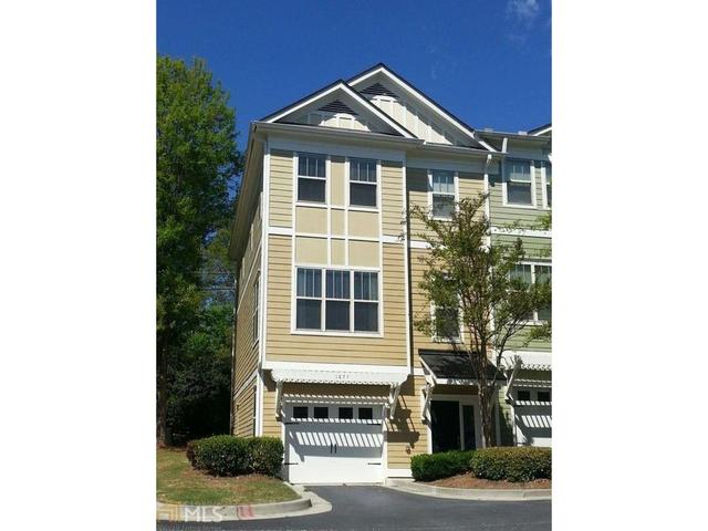 18 Ivy Rdg NE #18