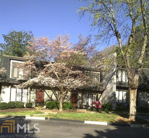 18 Ivy Rdg NE #18