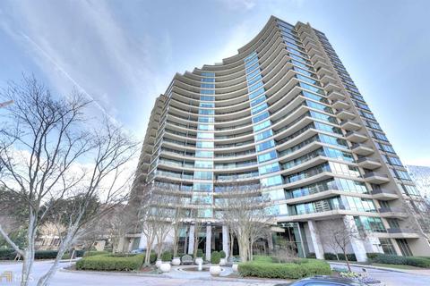 3445 NE Stratford #401