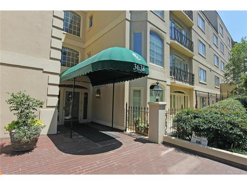 3445 NE Stratford #401