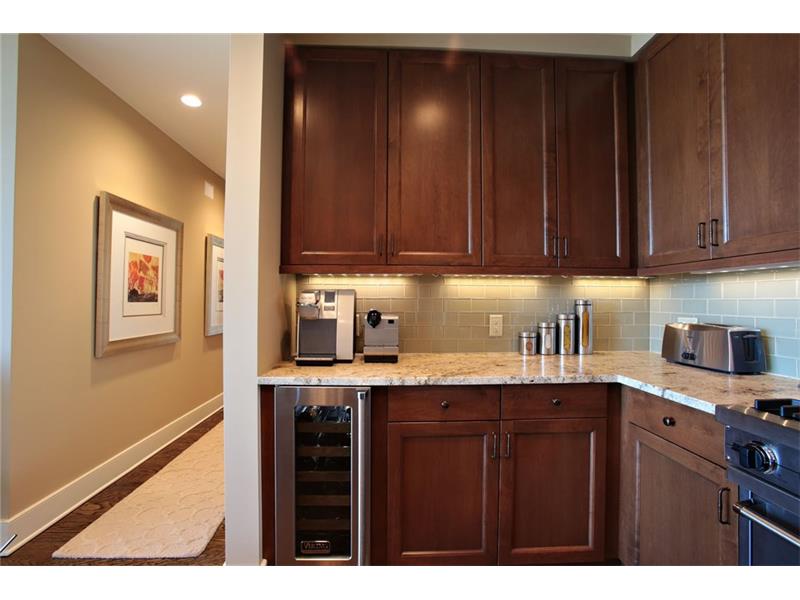 3630 Peachtree Rd NE #2206