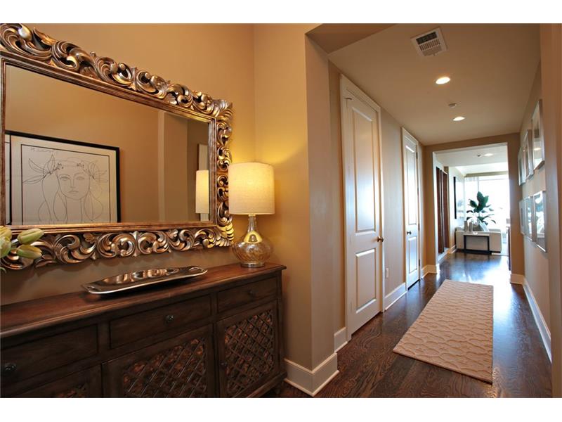 3630 Peachtree Rd NE #2206