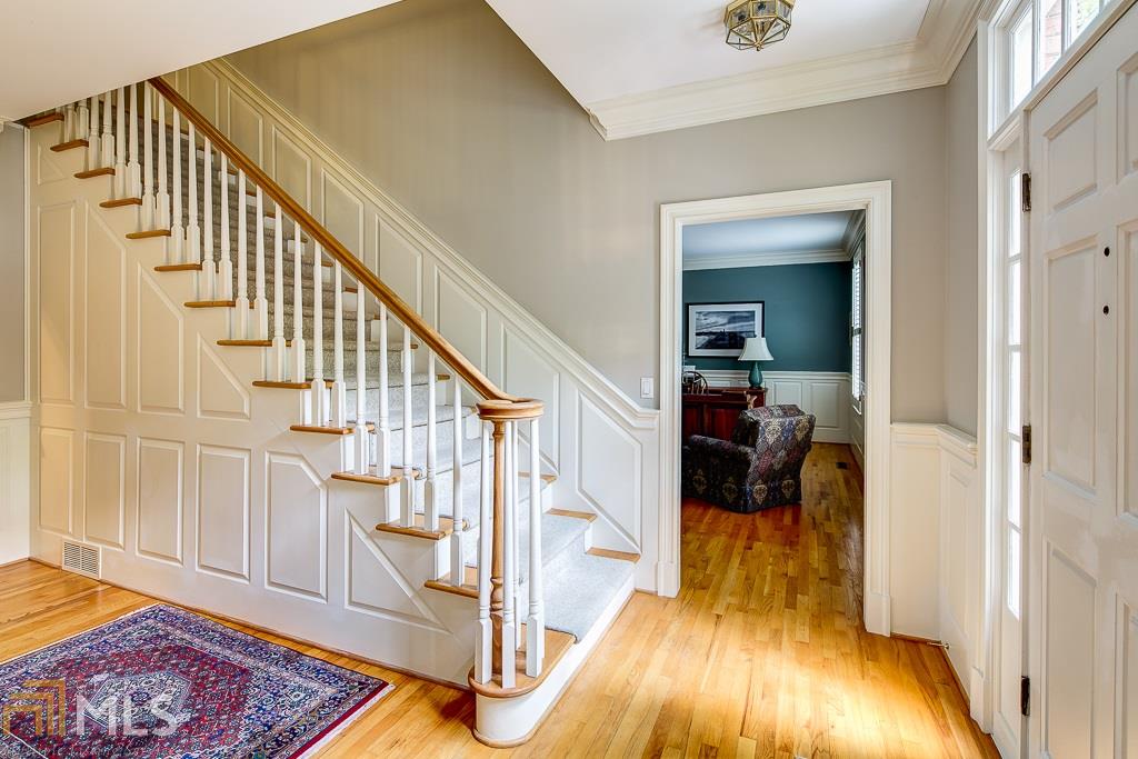 960 Winding Creek Trl
