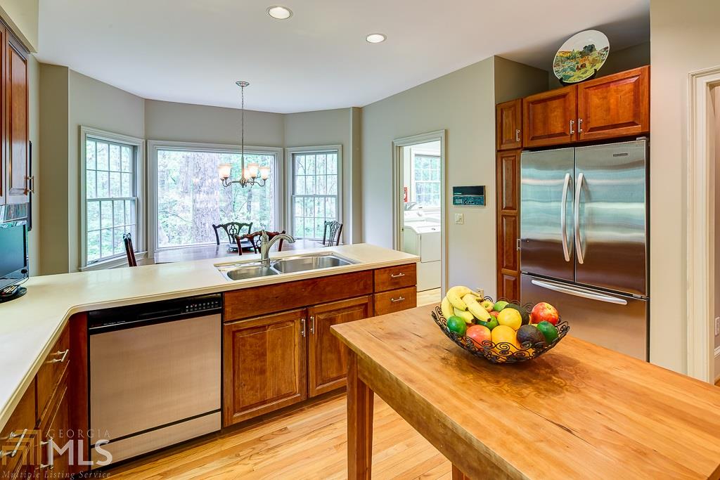 960 Winding Creek Trl