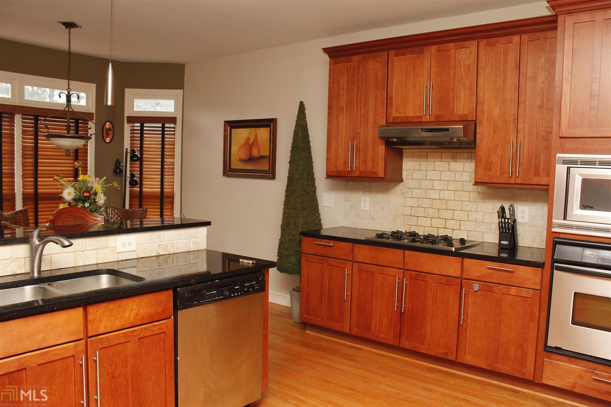 7315 Village Creek Trce