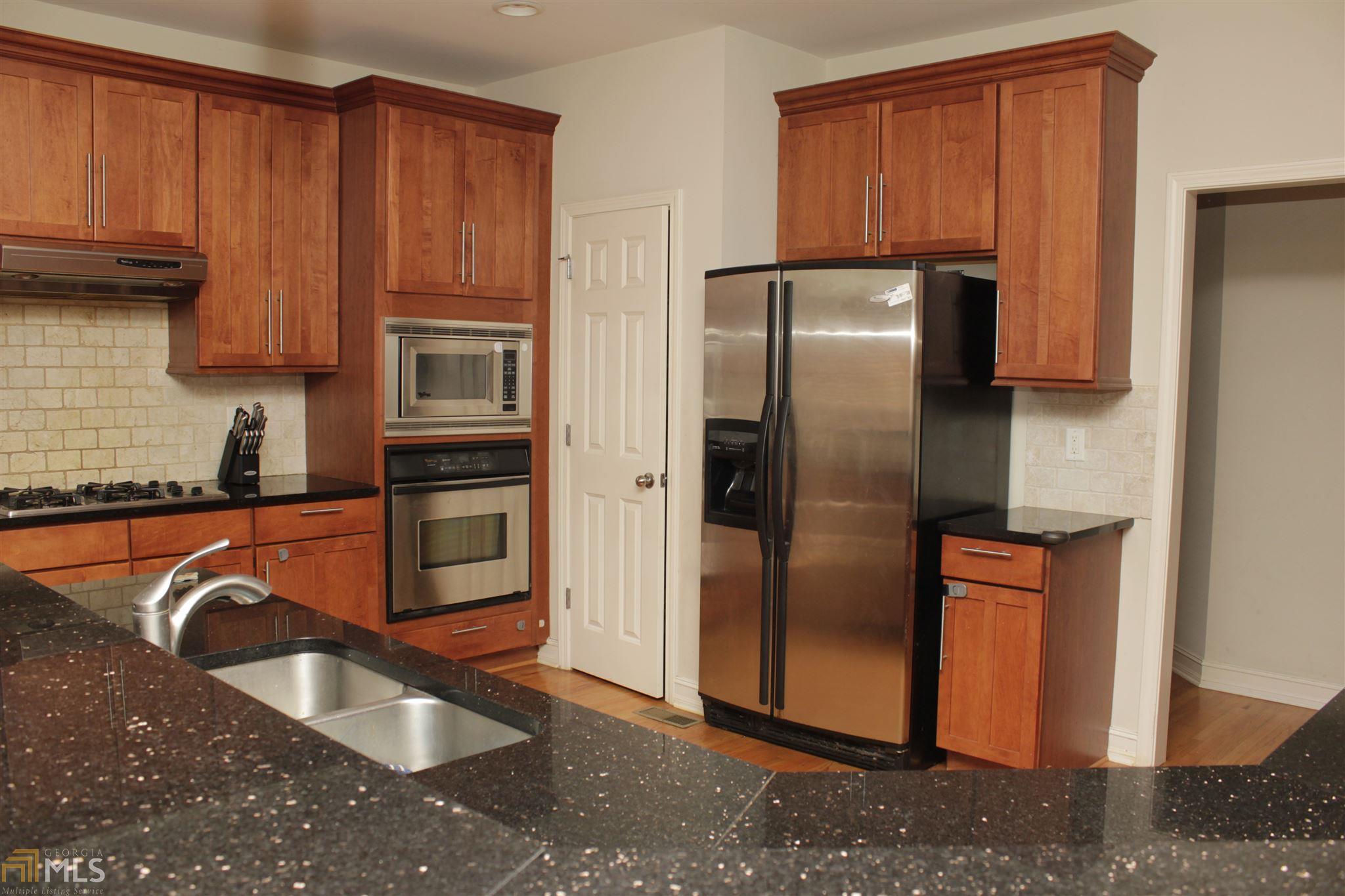 7315 Village Creek Trce