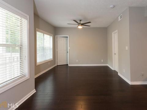 3653 Essex Ave #3653