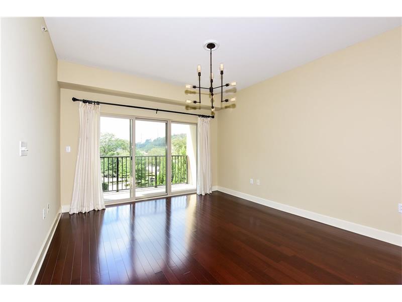 200 River Vista Dr #401