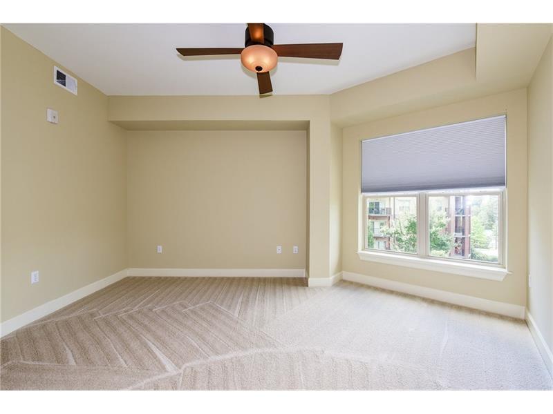 200 River Vista Dr #401