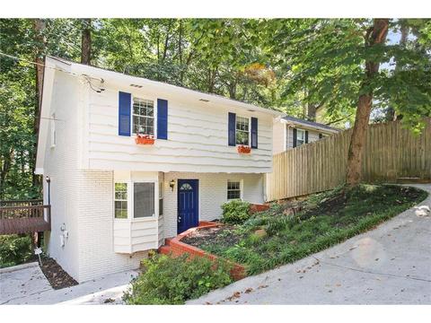 1631 Tryon Rd NE