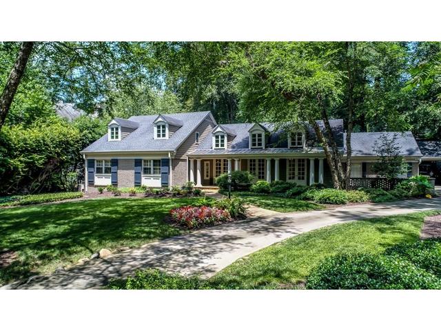 415 Valley Rd NW