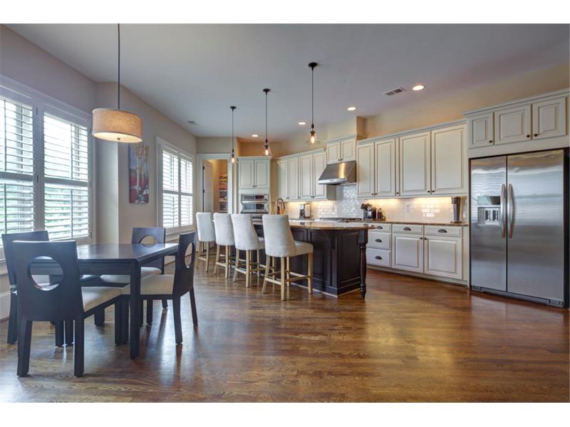 315 Valley Brook Way NE