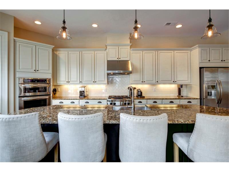 315 Valley Brook Way NE