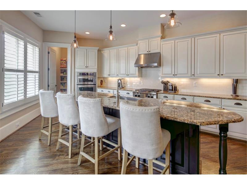 315 Valley Brook Way NE