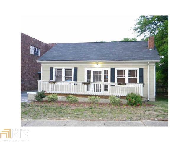 1687 W Hamilton Ave