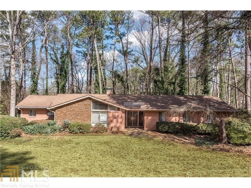 2438 Melinda Dr