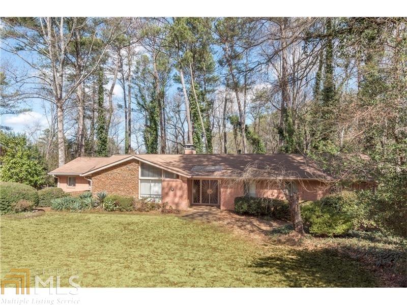 2438 Melinda Dr