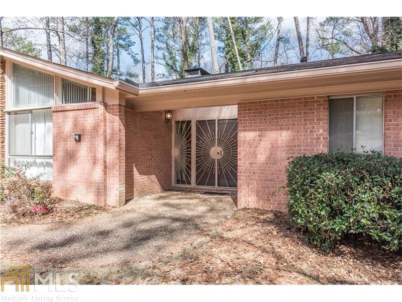 2438 Melinda Dr