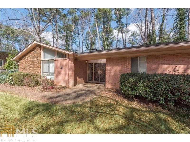 2438 Melinda Dr