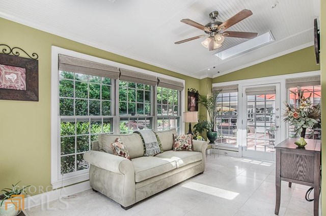 2052 Valiant Dr, Atlanta GA 30345