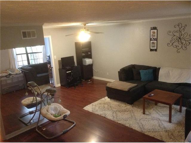 370 N River Pkwy #F