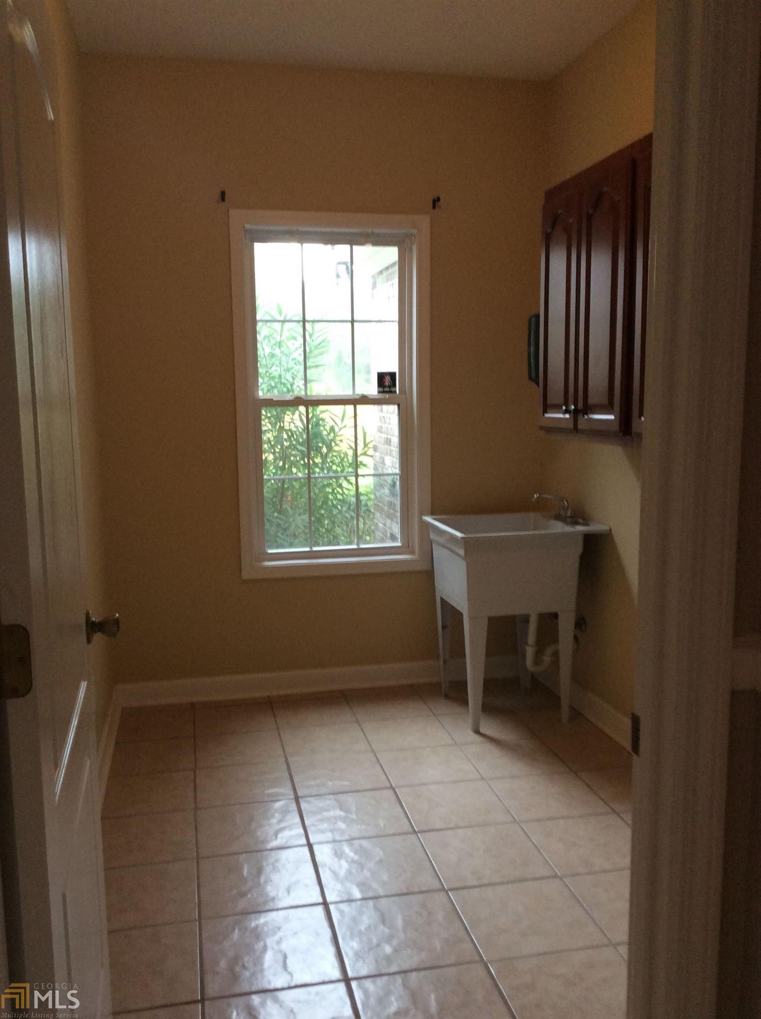 1213 Anderson Rd