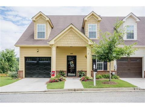 3153 Ridgemont Trce