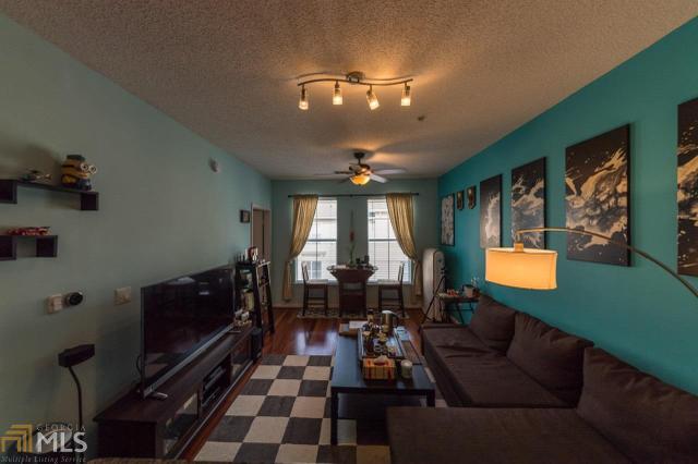 10 Perimeter Summit Blvd #2402