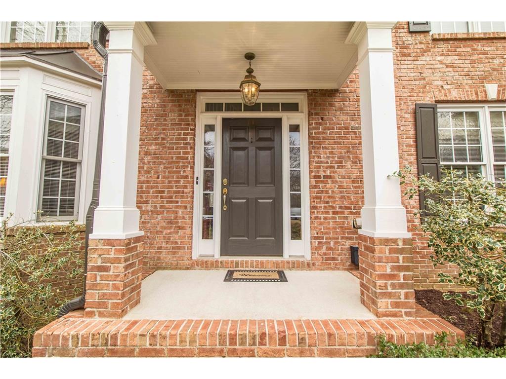 341 La Perla Dr