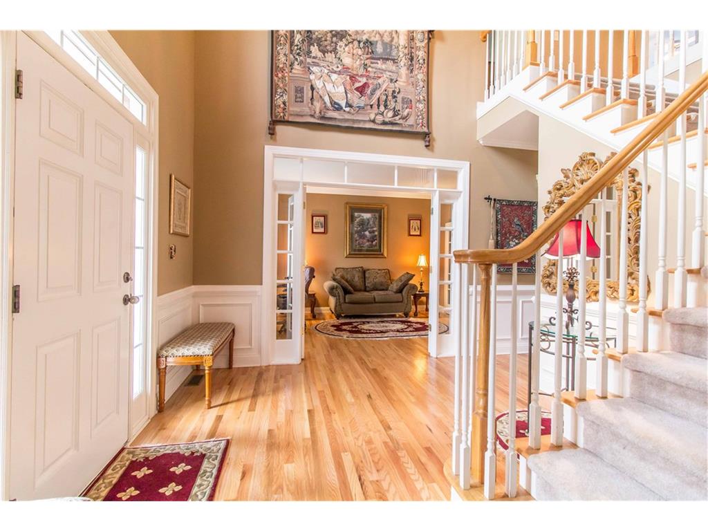 341 La Perla Dr