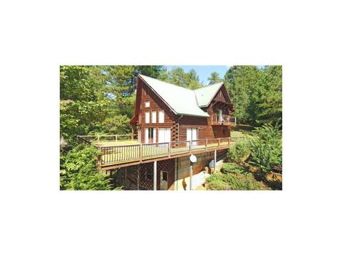 495 White Pine Ln