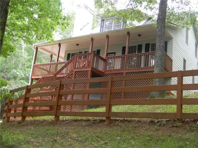 118 High Shoals Dr